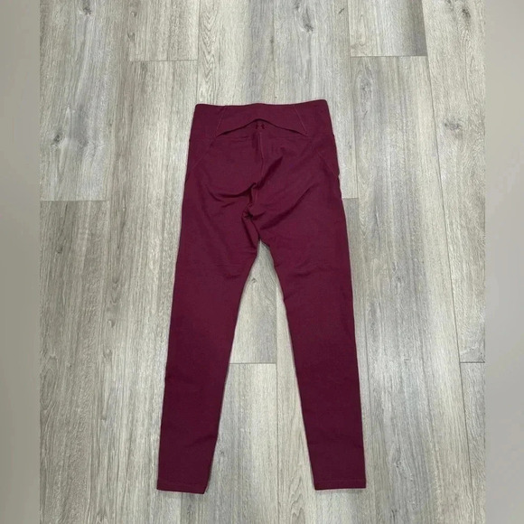 2/$15 Under Armour Leggings - Picture 1 of 4